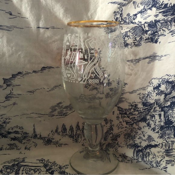 Stella Artois Philippines Beer Glass Chalice 2018 Monica Ramos Limited Edition. - Picture 2 of 3